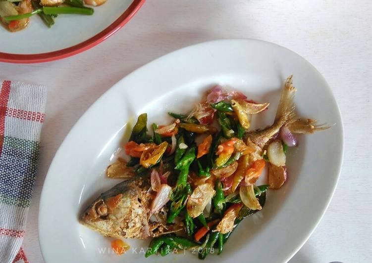 Bumbu memasak Ikan Asin Peda Sambal Iris yang praktis