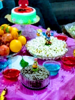 عکسی از دستور سفره یلدا من که امسال ساده برگزارشد 😊