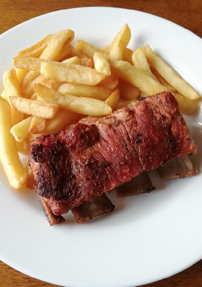 Una foto de Costillar de cerdo al horno