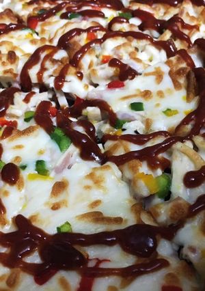 عکسی از دستور پیتزای مخلوط مرغ و قارچ🍕