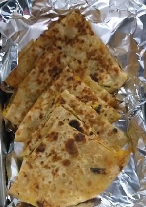 चीज पंराठा (Cheese Paratha recipe in hindi) रेसिपी मुख्य फोटो