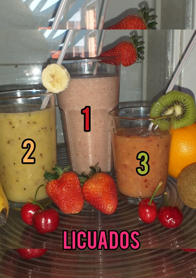 Una foto de LICUADOS 1 2 3 🍒🍓🥝🍎🍌