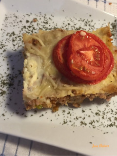 Una foto de Pastel de carne con papas al horno