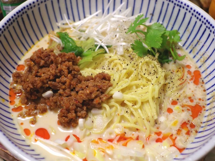 Easy Way Prepare Cold Soy milk soup and Nikumiso noodles the Delicious Makes you drool