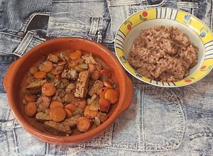 Foto principal de Tofu marinado y arroz marrón