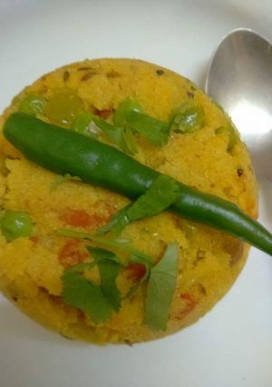 सूजी का उपमा (suji ka upma recipe in hindi) रेसिपी मुख्य फोटो