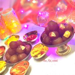 A picture of Mini gulab jamun.