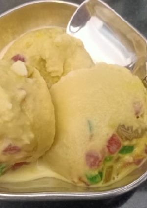A picture of Custard Tooti fruity Icecream.