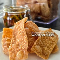 A picture of Wonton Chips / Wonton Crackers.