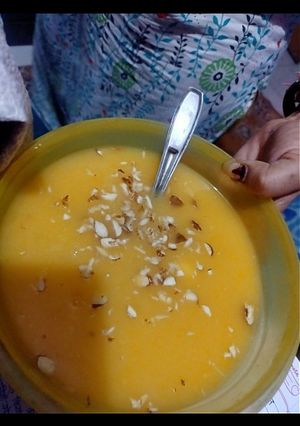 मेंगो शेक (Mango Shake Recipe in Hindi) रेसिपी मुख्य फोटो