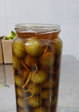 Hình của món Sấu ngâm giòn.