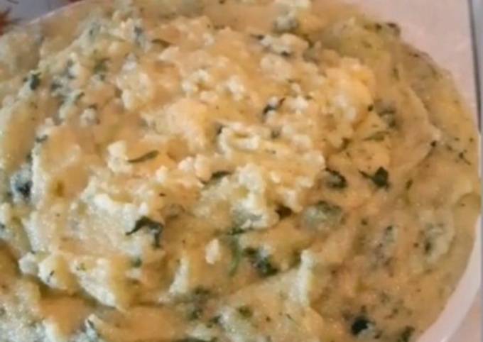 Modo semplice a Preparare Premiato Polenta con i friarielli 🌽🥦