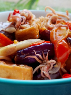Foto resep Cumi, Tahu & Terung Bumbu Tumis