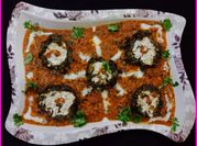 A picture of chickpea and leaf vegetable pea