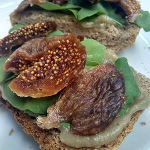 Bruschetta de higos