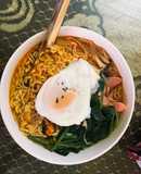 Mỳ tôm buổi sáng