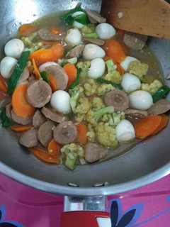 Foto resep Tumis sayur telur puyuh&baso