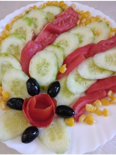 صورة لوصفة سلطة الخيار 🥒🥒🍅🌽