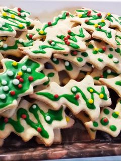 Φωτογραφία της συνταγής Μπισκότα Χριστουγεννιάτικα δεντράκια 🌲
