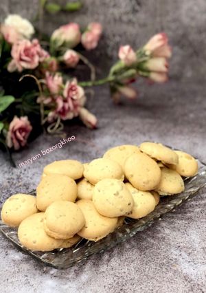 عکسی از دستور شیرینی پفکی گردویی