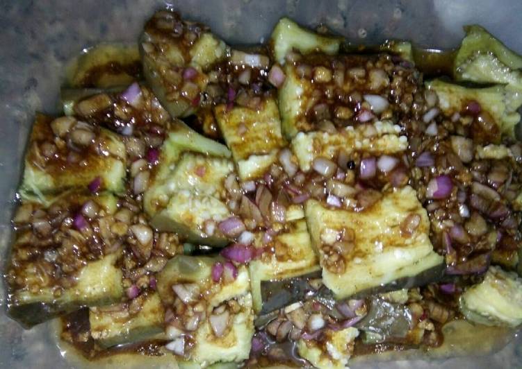 Step-by-Step Guide to Prepare Award-winning Steam Eggplant with sauce