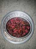 சிவப்பு தண்டு கீரை பொரியல்(sivappu thandu keerai poriyal recipe in tamil)