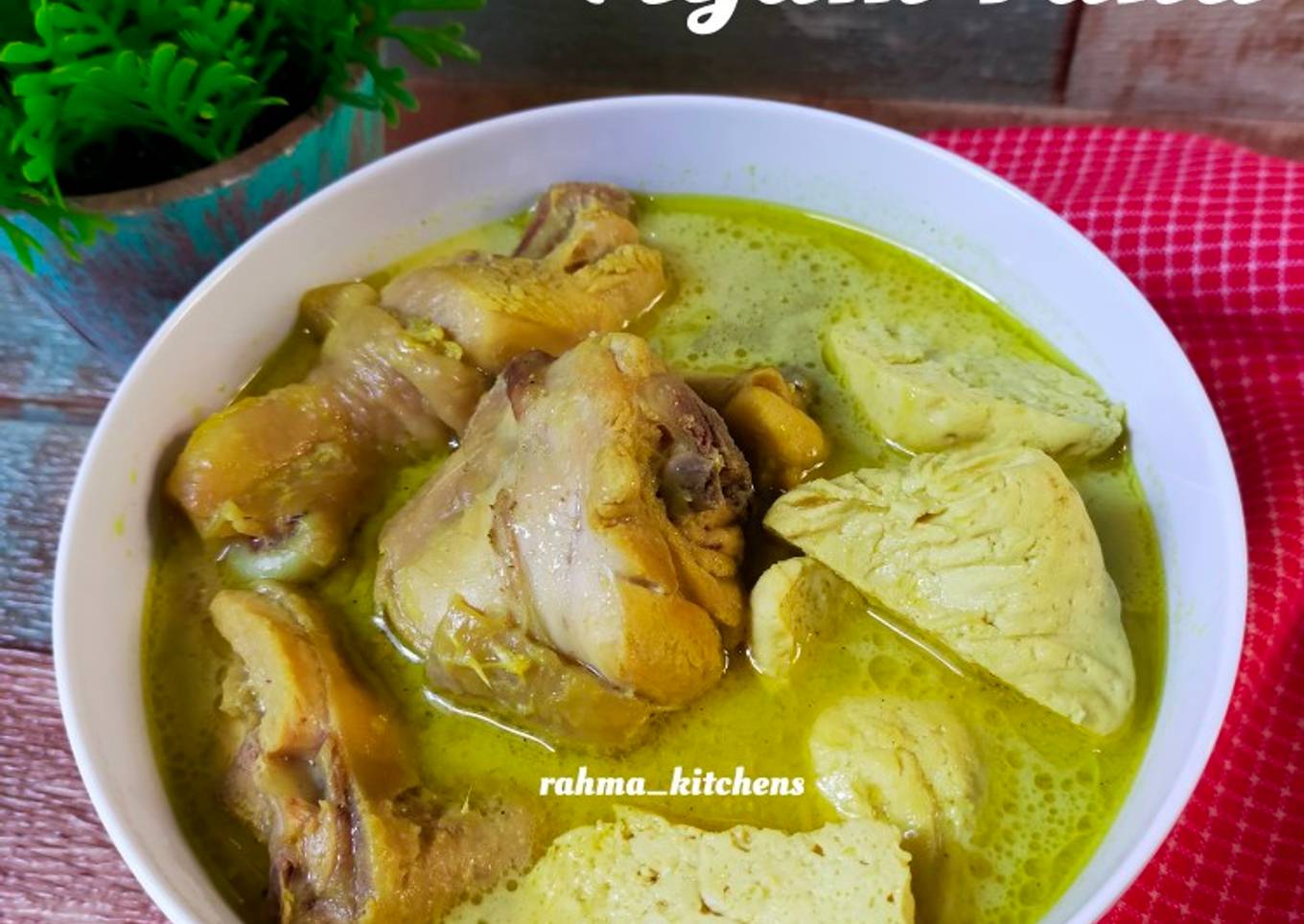Opor Ayam Tahu