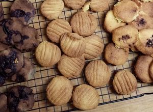 Foto principal de Galletas sin gluten, sin azúcar y lactosa. En freidora sin aceite