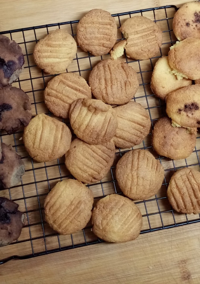 Una foto de Galletas sin gluten, sin azúcar y lactosa. En freidora sin aceite