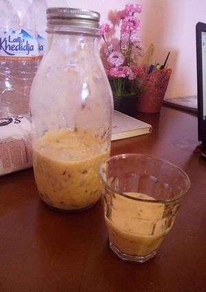 صورة لوصفة عصیر بالخوخ والموز