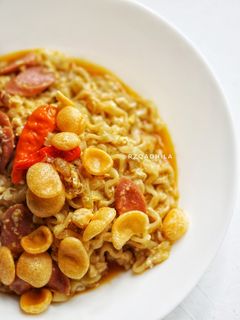 Foto resep Indomie Seblak Hot Jeletot Nyemek