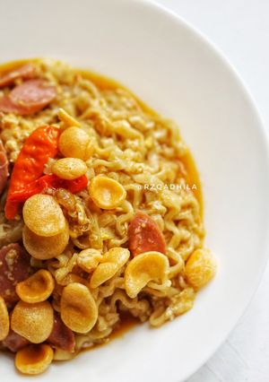 Foto resep Indomie Seblak Hot Jeletot Nyemek