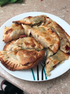 Una foto de Empanadillas de salchichas con verduras