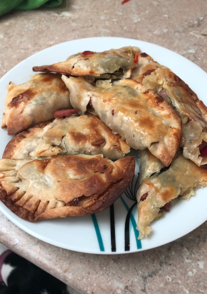 Una foto de Empanadillas de salchichas con verduras