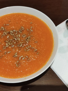 Una foto de Crema de zanahoria y tomate en WMF