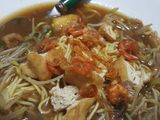 Lontong mie drago
