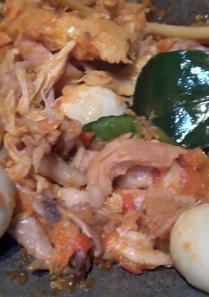 Foto resep Suwir Ayam Plus Telor Puyuh
