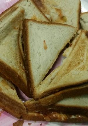 صورة لوصفة فطائر ب النقانق والجبن