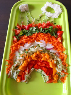 A picture of Rainbow salad.