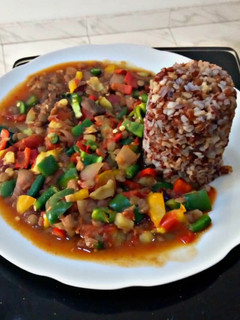 A picture of Kidney beans stir fry veggies.