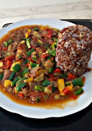 A picture of Kidney beans stir fry veggies.