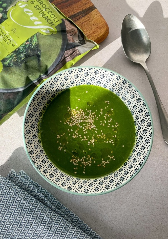 Una foto de Crema rápida de espinacas
