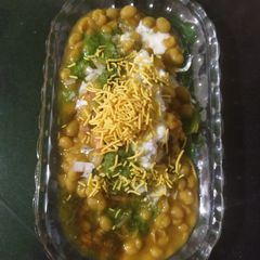 A picture of Ragda Patties (Ragda Pattice).