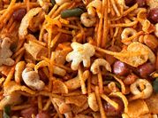 A picture of corn flakes chivda