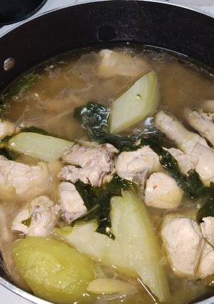A picture of Tinolang Manok.