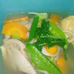 A picture of Sop ayam jamur tiram.
