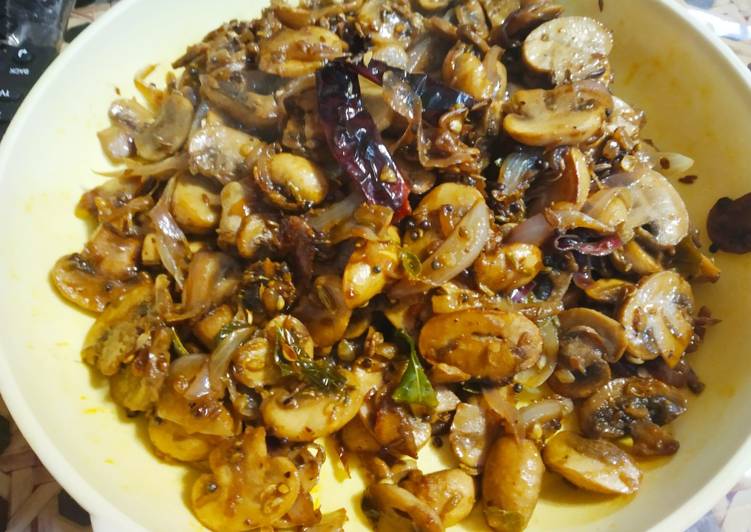 Mushroom Pepper Fry