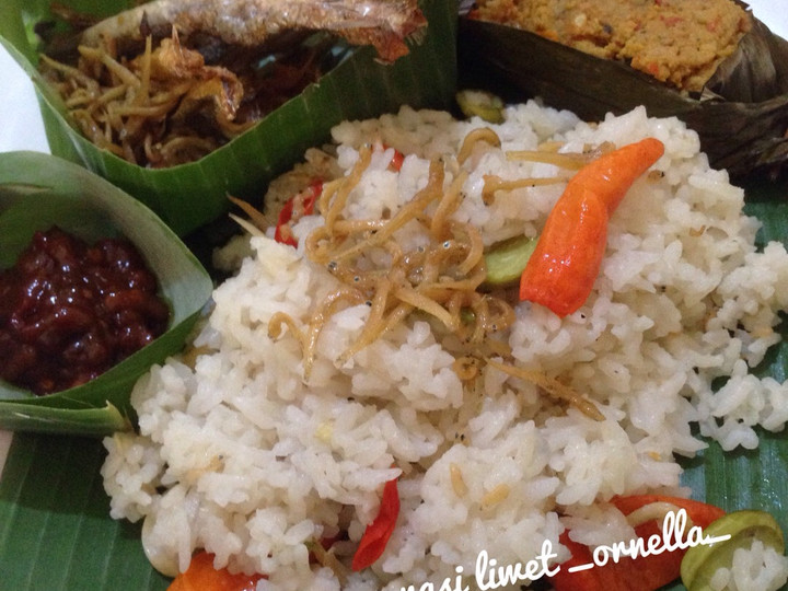 Langkah Mudah untuk Membuat Nasi liwet magic com, Enak Banget