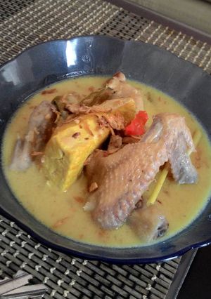 Foto resep Opor ayam dan tahu