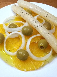 Una foto de Ensalada de Naranja
